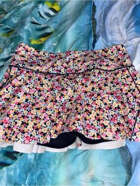 Athleta Floral & Navy Athletic Skort